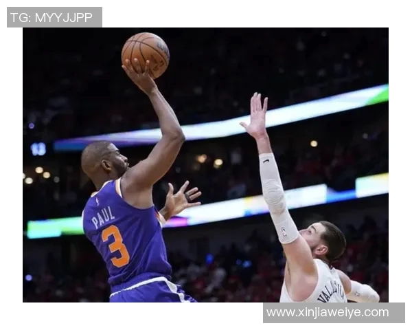 眼花缭乱!加西亚单打秀各种运球技术 转身高难度后仰中投! 眼花缭乱!加西亚单打秀各种运球技术 转身高难度后仰中投!