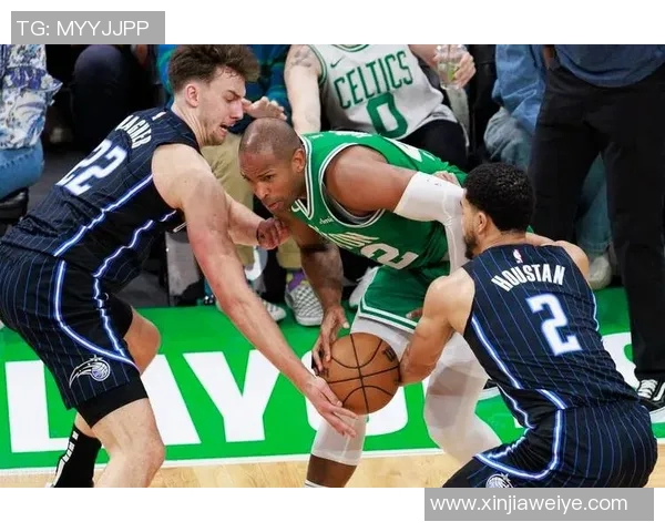 怀特30分班凯罗空砍36+11 绿军轻取魔术 怀特30分班凯罗空砍36+11 绿军轻取魔术