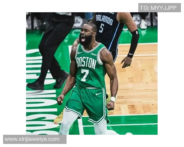 杰伦·布朗连续8场轰下30+，独占绿军队史第二